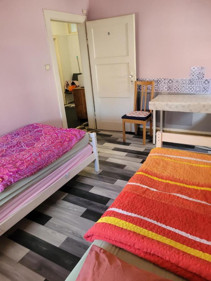 Mehrere Privatzimmer Lang Und Kurzfristig Zu Mieten Саарбрюкен Екстериор снимка